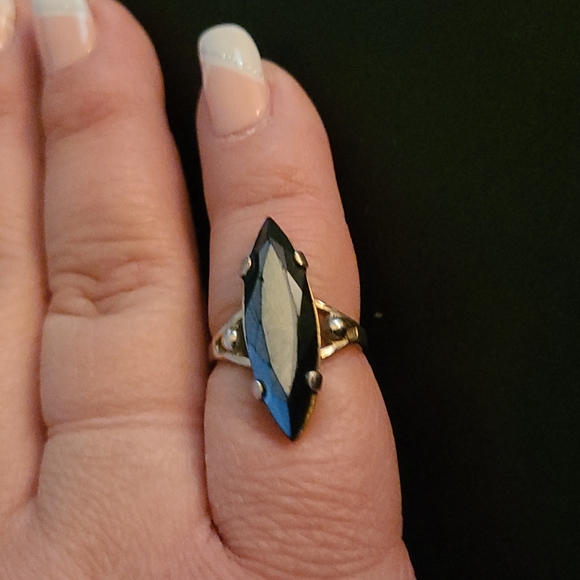 Jewelry - Vintage Tourmaline and Sterling Silver Ring Sz 6